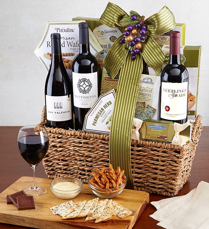 The Entertainer Premium Wine Gift Basket