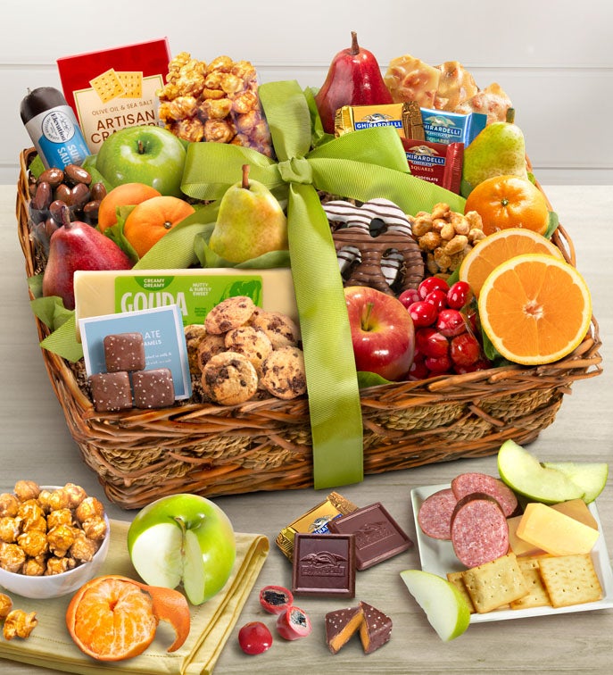 Distinctive Fruit & Sweets Gift Basket Deluxe
