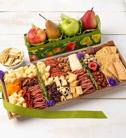 Ready to Serve Supreme Charcuterie Board