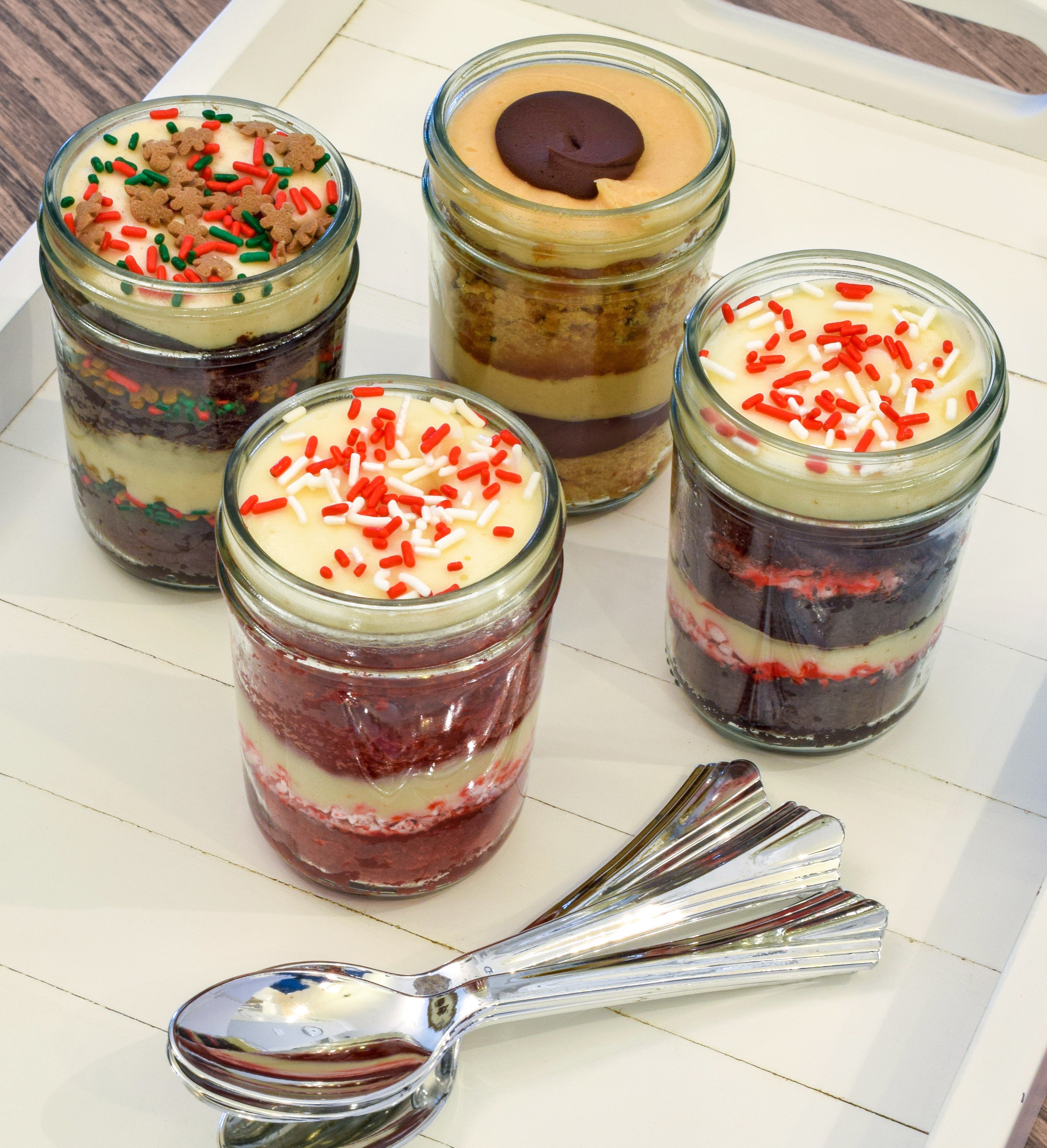 Wicked Good Christmas Cupcakes in a Jar