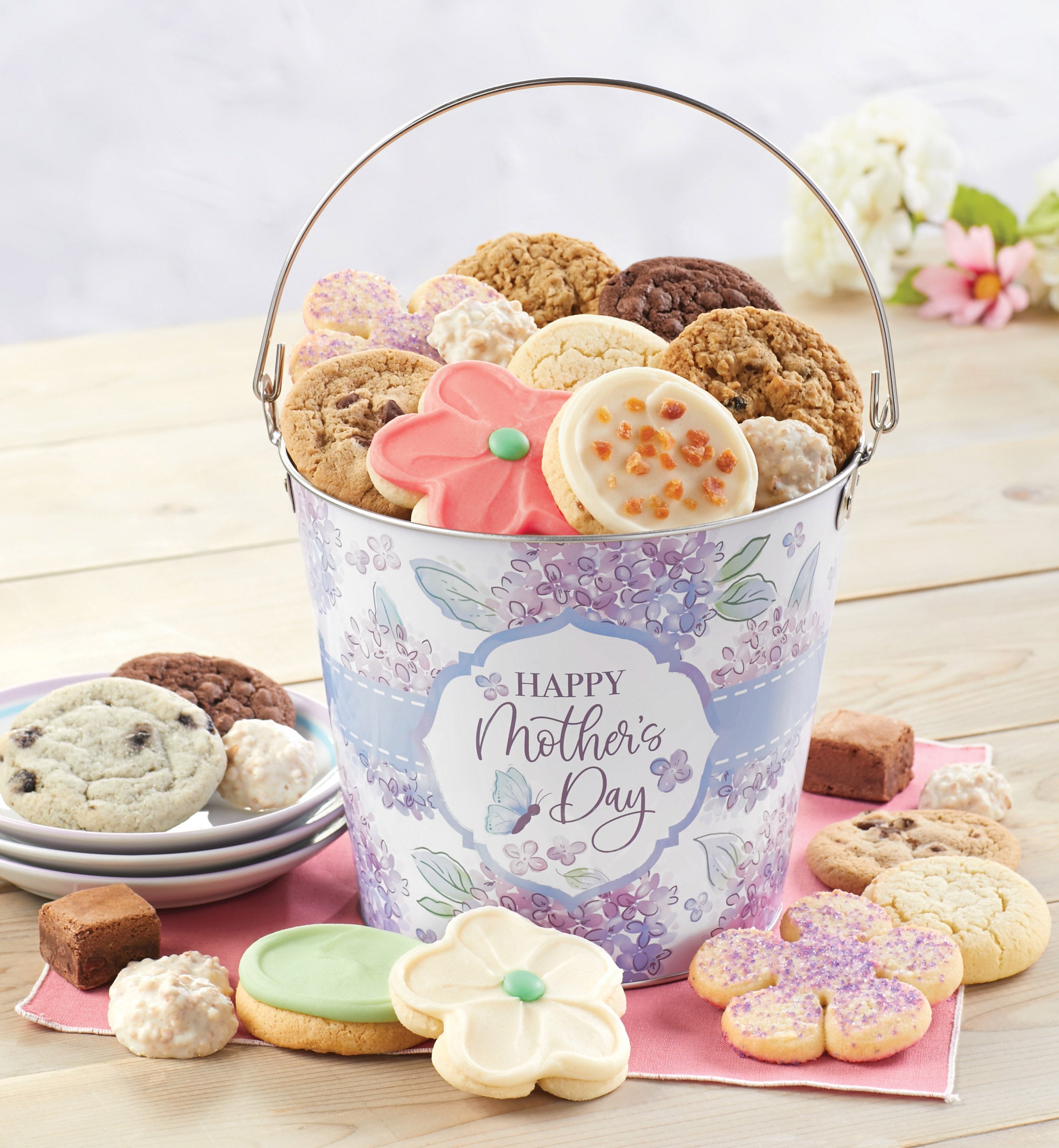Cheryl's Happy Mother's Day Treats Gift Pail