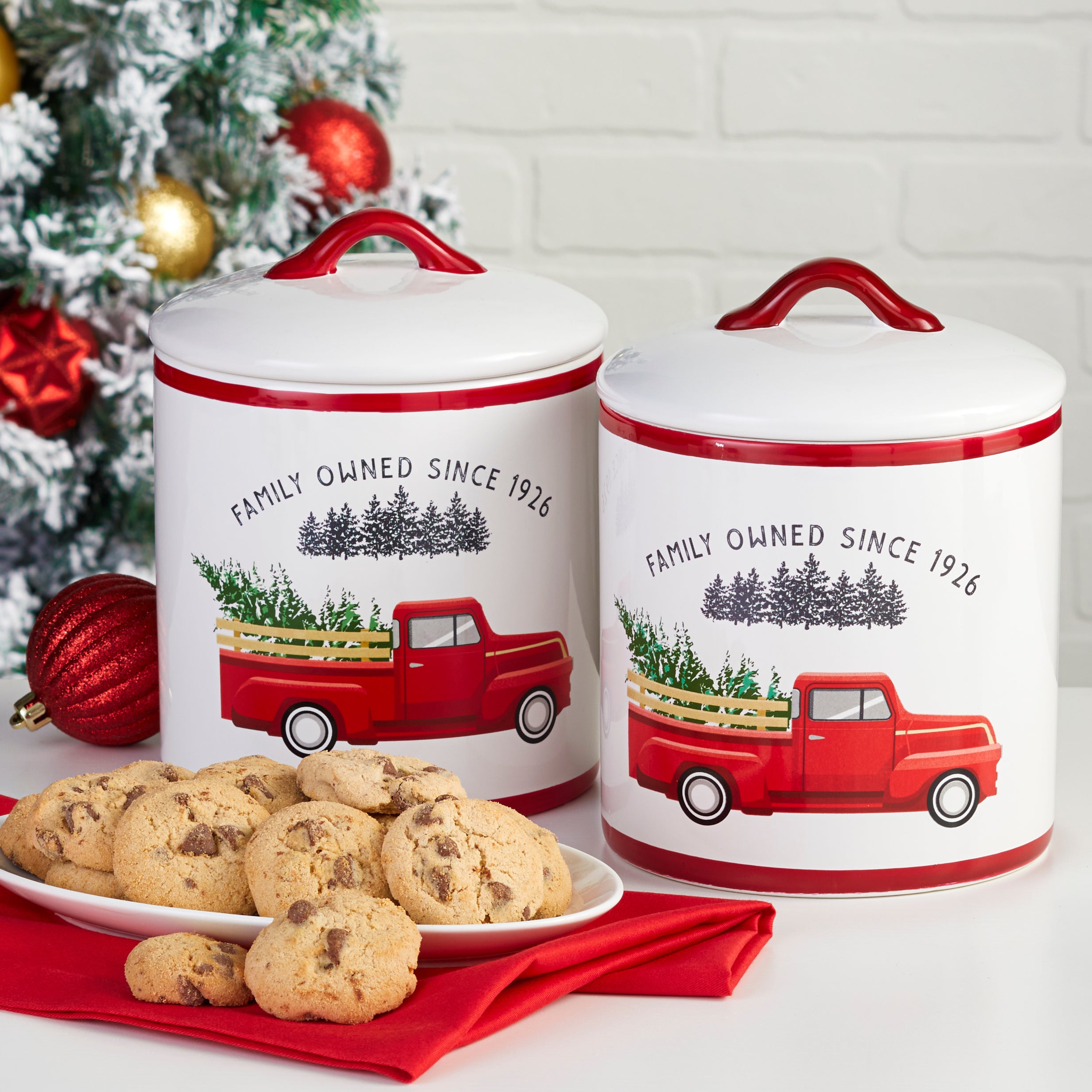 Pair Of Vintage Christmas Cookie Jars #4522