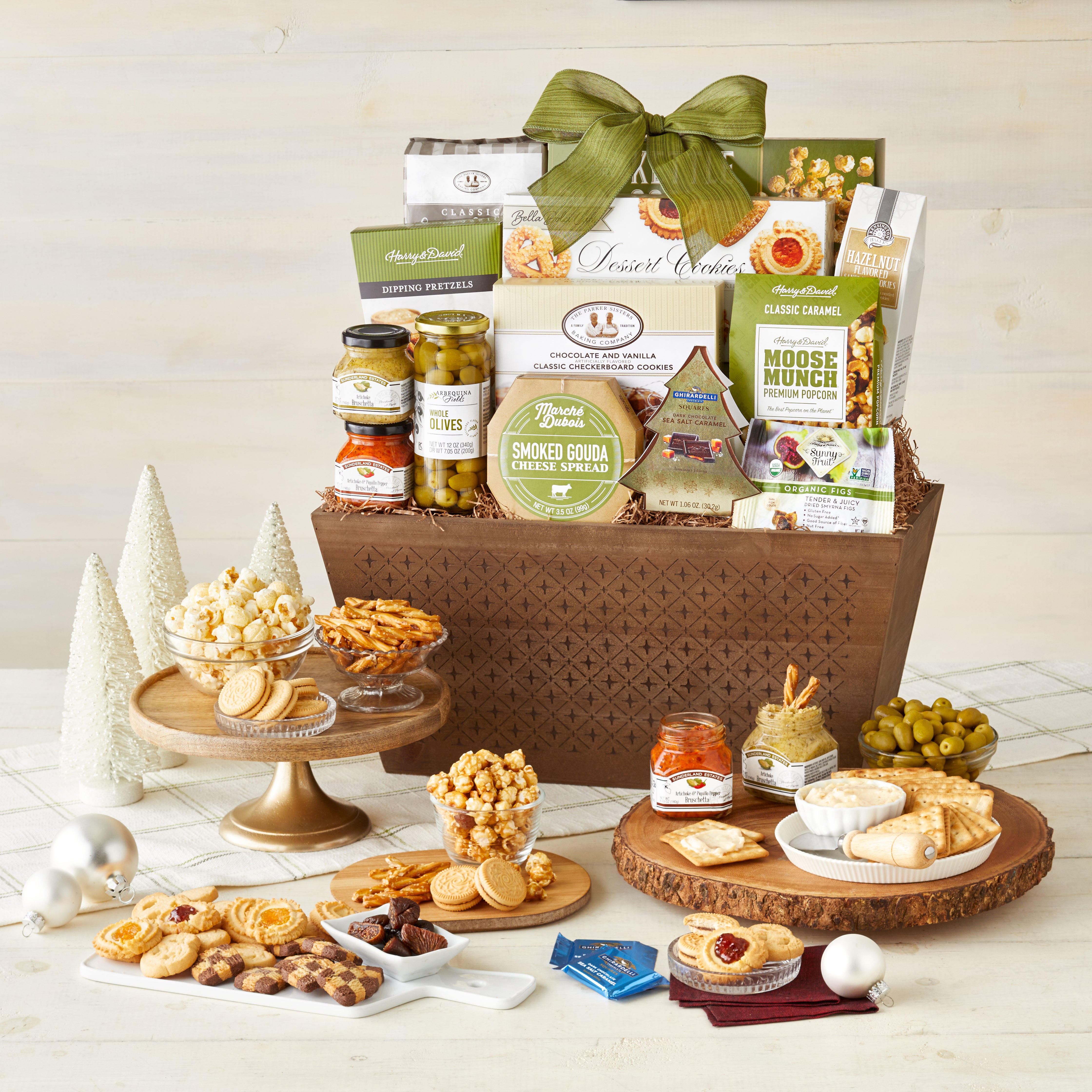 Savory Delight Gift Basket 