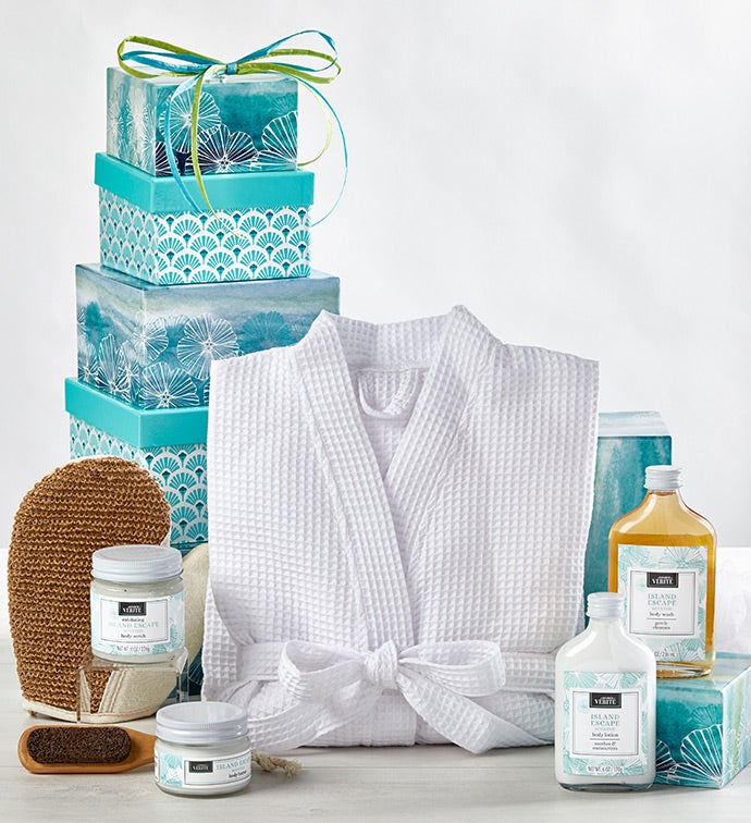 Spa Luxetique 8pc Beach Coconut Gift Set, Perfect Spa Gift Sets, Bath Gift Sets for Birthday Presents